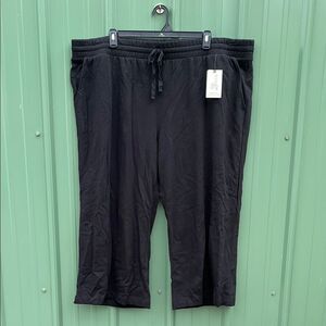 Women’s Plus Black Soft Comfy Cropped Knit Pants Size 4X